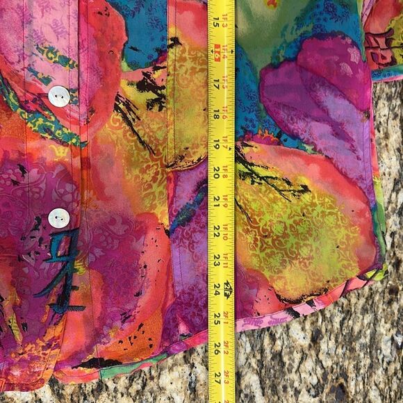 Chico's Silk Vibrant Abstract Print Button Down Shirt Size XL - Picture 9 of 9